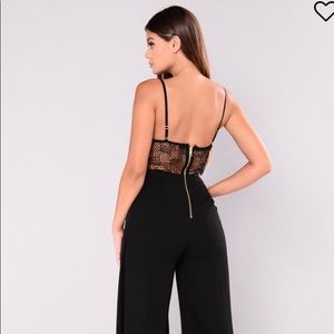Fashion Nova jumpsuit new! Size small